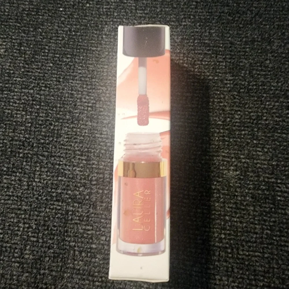 Laura Geller Treat-N-Go Tinted Lip Oil Finish Line 0.13 FL OZ - NEW BOX RIPPED